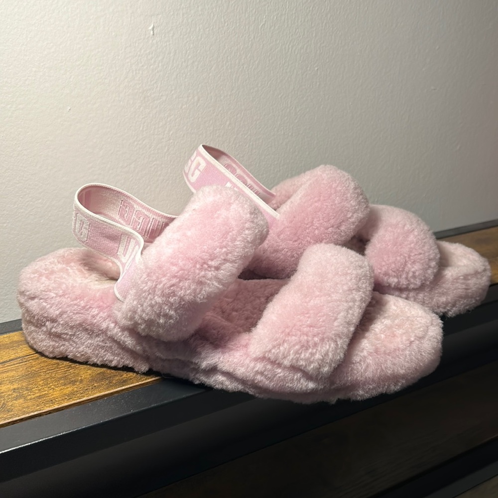 Lilac ugg slippers size 8